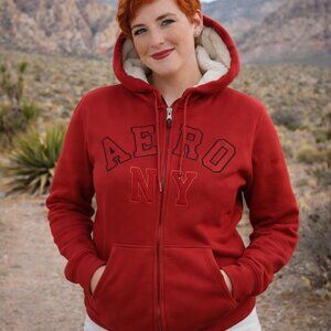 Small AEROPOSTALE fleece hoodie w/ zip close & front pockets. Sweatshirt. NWT